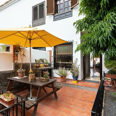 Duplex With Pool Ferienhaus